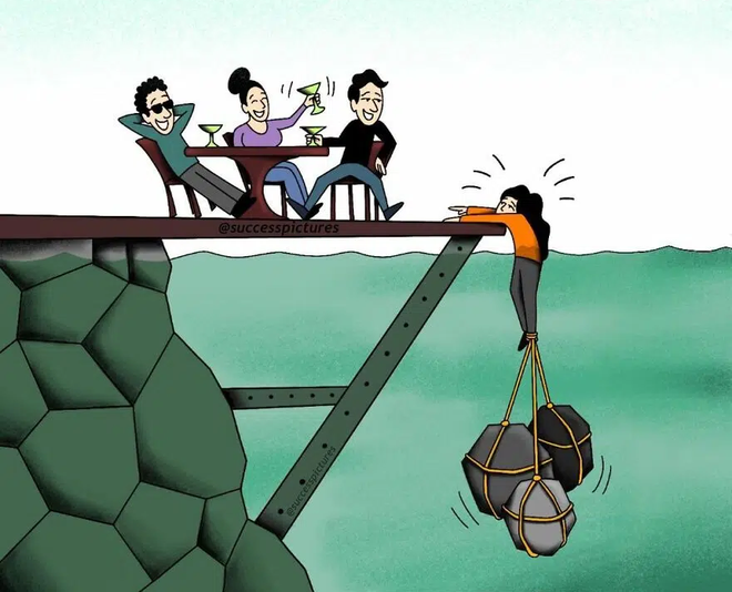 Bởi rất ít và gần như là không có ai đủ kiên nhẫn để tìm hiểu kỹ hơn, thấu cảm nỗi niềm của bạn. Cũng giống như bức ảnh này, chẳng ai biết được dưới chân bạn có cả 3 hòn đá lớn đang níu lại.
