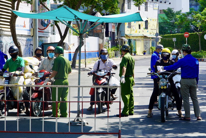 TP Hồ Chí Minh quy định thời gian người dân được đi ngoài đường