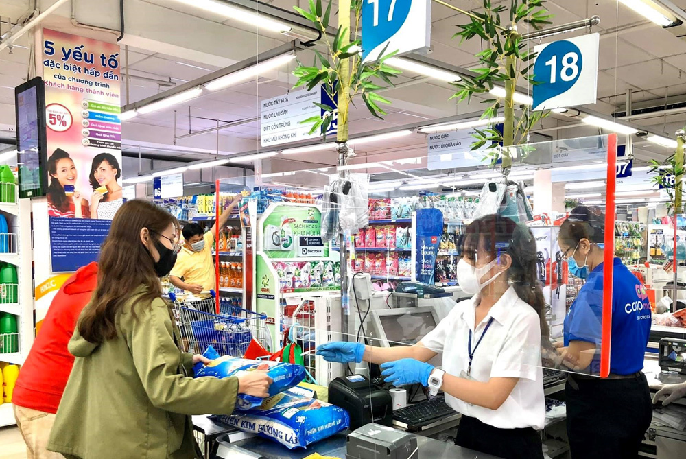 Nhà hàng, khách sạn, quán ăn,... từ ngày 1/7/2022 sẽ phải kết nối máy tính tiền với cơ quan thuế 24/7