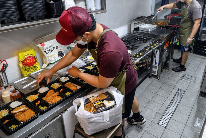 Đại dịch COVID-19 khiến dịch vụ bếp đám mây bùng nổ ở Châu Á