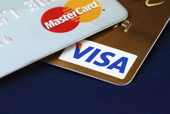 Thẻ Visa là gì? Thẻ Mastercard là gì? Cách phân biệt thẻ tín dụng và thẻ ghi nợ