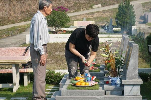 3 ngày đẹp tạ mộ năm 2023: Gia tiên phù hộ bình an