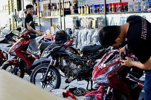 Dán keo xe đem lại lợi ích gì? Nên dán khi nào?