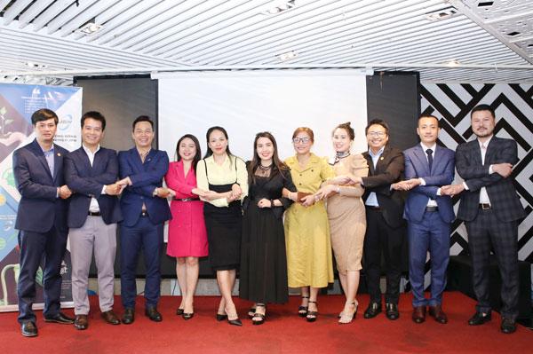 Plus Growth thuộc PGI tại sự kiện kết nối Doanh Nhân JBN JOY SUN 25/04/2023