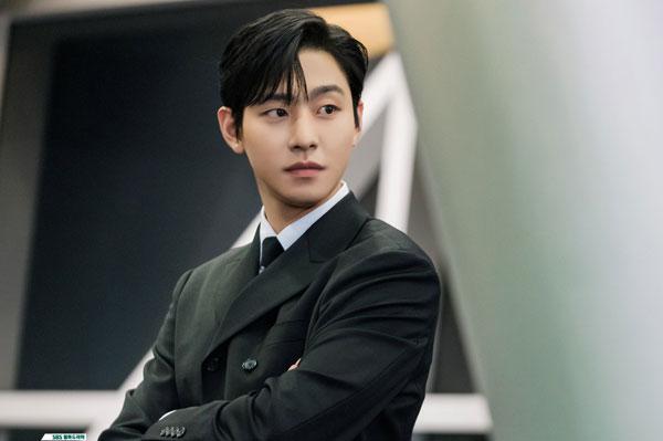 Tiểu sử Ahn Hyo Seop: Nam diễn viên điển trai của showbiz Hàn