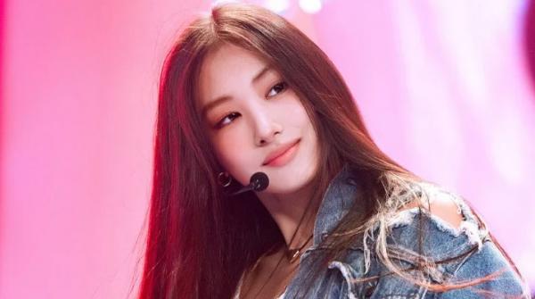 Tiểu sử Gawon: Visual nhóm Meovv dược ví như Park Min Young