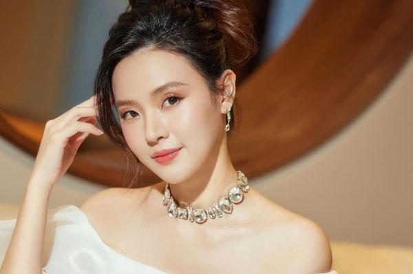 Tiểu sử Midu: Biểu tượng của thành công và nhan sắc
