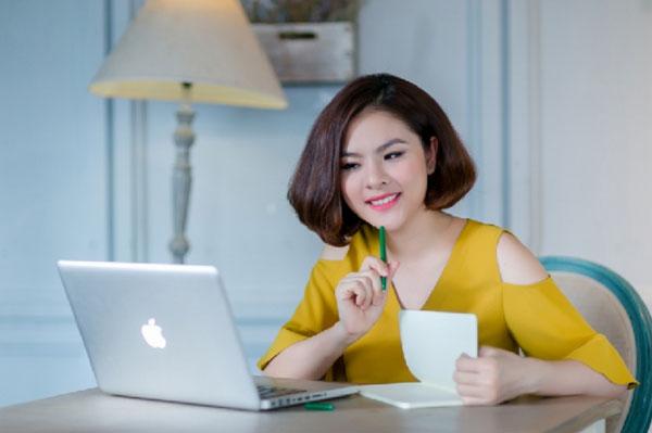 Tìm hiểu tiểu sử cuộc đời và sự nghiệp của diễn viên Vân Trang