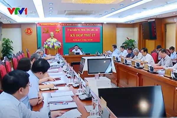 Ủy ban Kiểm tra Trung ương kỷ luật nhiều đảng viên