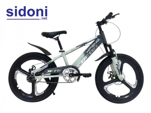 Xe đạp XF đen trắng