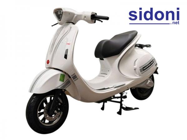 Xe máy điện Nova Revo 946 trắng