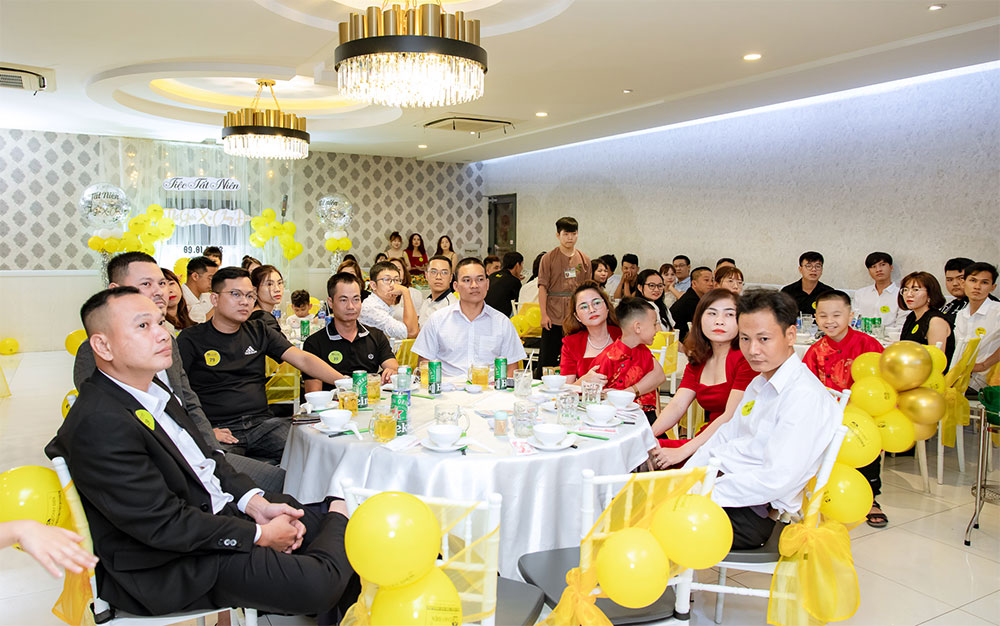 Buổi tất niên đã diễn ra vỗ cùng đặc sắc và hấp dẫn