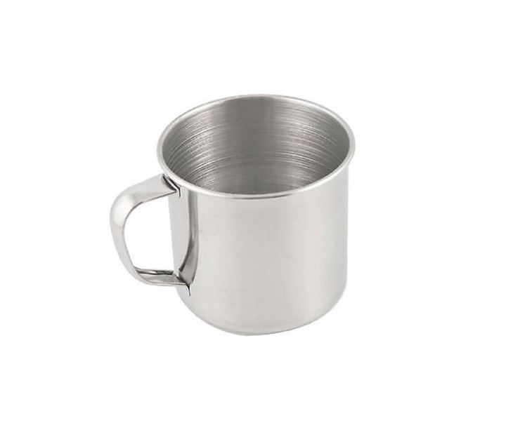 Cốc sắt được làm bằng thép không gỉ cũng là một trong những sự lựa chọn thích hợp để uống cà phê