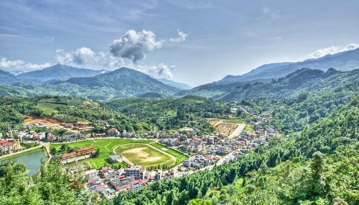 Toàn cảnh Sapa ngắm nhìn từ núi Hàm Rồng