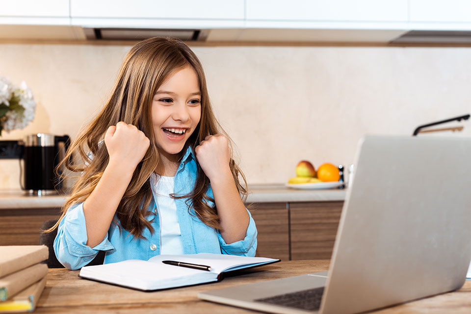 Hình thức học trực tuyến có thể đem đến khá nhiều lợi ích