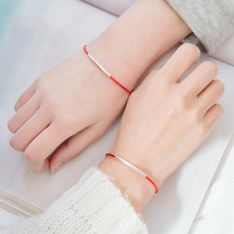 Không chỉ mang lại sự may mắn, vòng tay chỉ đỏ còn tượng trưng cho tình yêu
