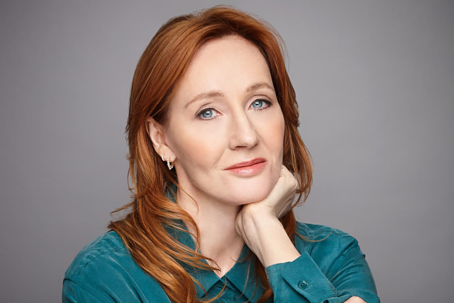 Chân dung nhà văn J.K.Rowling