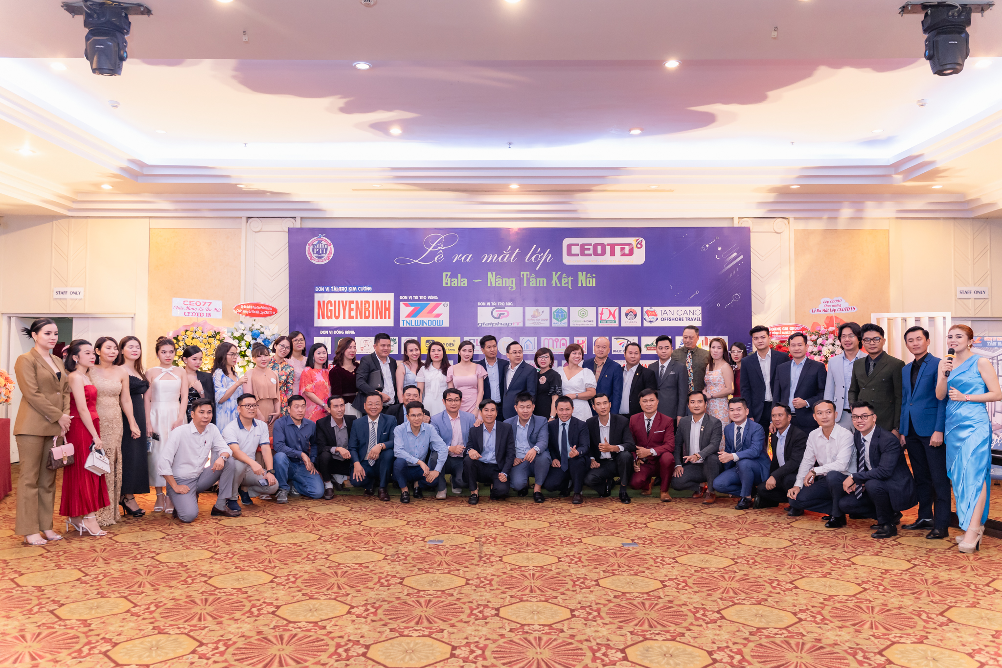 Đây là nơi hội tụ của gần 100 doanh nhân hiện đang giữ vị trí cấp lãnh đạo doanh nghiệp với nhiều ngành nghề khác nhau