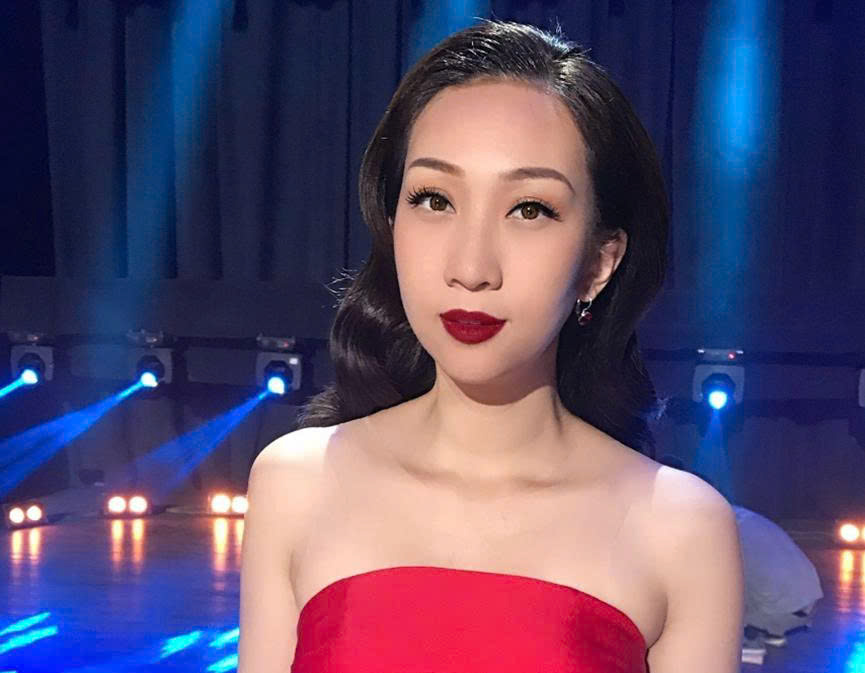 Tiểu sử ca sĩ Lều Phương Anh nhan sắc mong manh yêu kiều gây ấn tượng Tiểu sử ca sĩ Lều Phương Anh nhan sắc mong manh yêu kiều gây ấn tượng