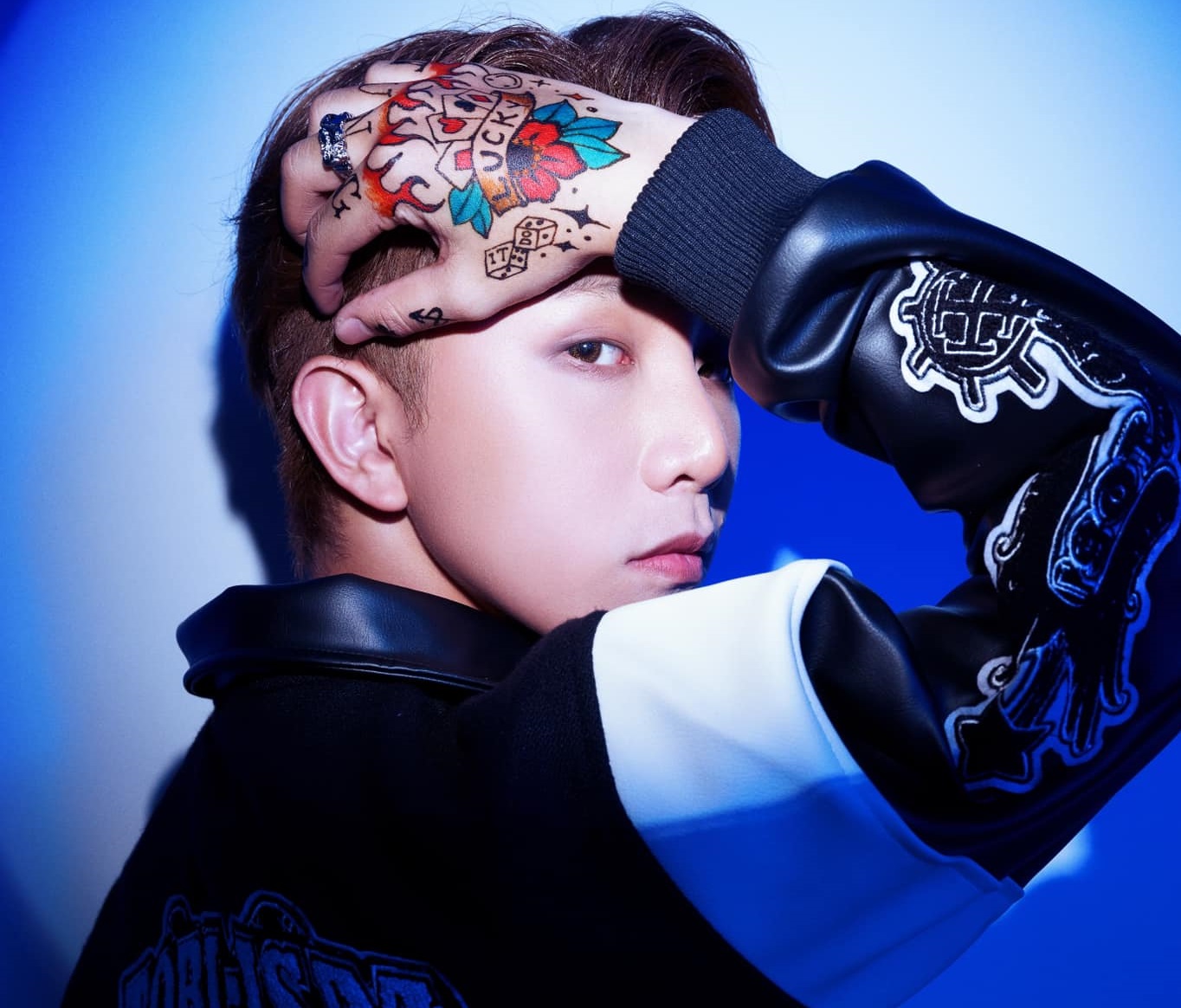 Tiểu sử Tùng Maru phản ứng khéo léo khi liên quan drama bánh kem trà xanh