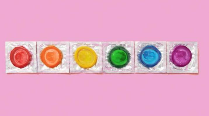 Bạn nên dựa vào tài chính của mình để lựa chọn bao cao su sao cho phù hợp