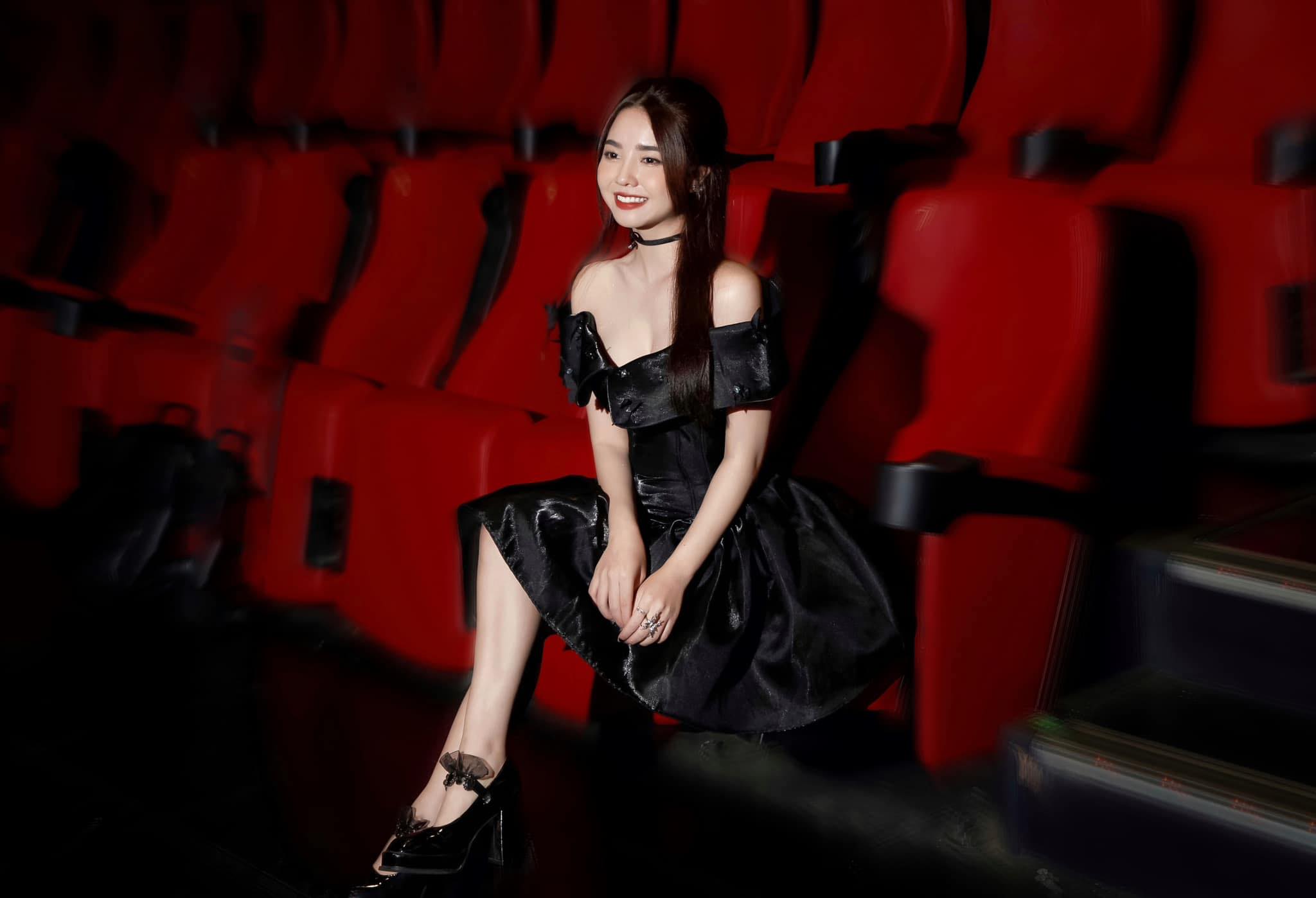 Tiểu sử Cindy Diễm Mi nổi lên từ những khoảnh khắc đời thường Tiểu sử Cindy Diễm Mi nổi lên từ những khoảnh khắc đời thường