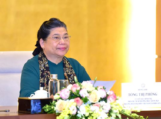 Trong suốt cuộc đời làm chính trị, bà luôn lo về cuộc sống của đồng bào người dân tộc thiểu số