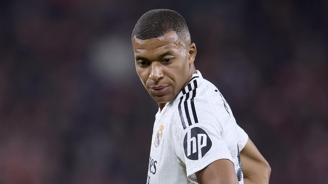 Tiểu sử Kylian Mbappé gắn liền với thành công cùng đội tuyển Pháp tại World Cup 2018