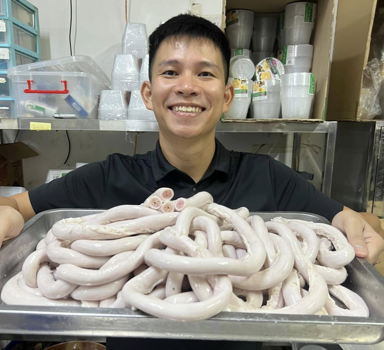 Tiểu sử Thế Lòng Se Điếu có tên thật Ngô Quyền Thế sinh năm 1995 tại Yên Bái