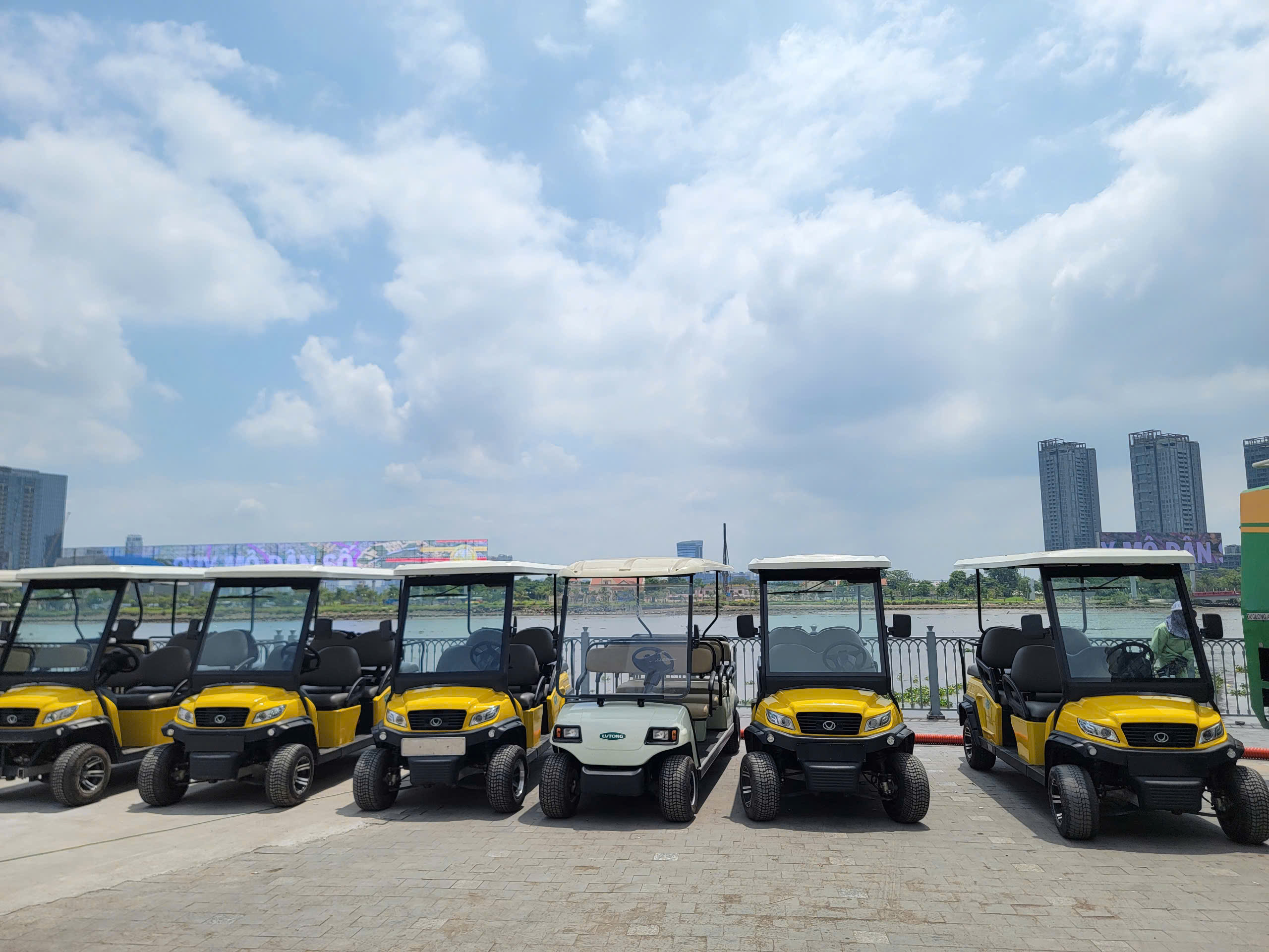 Phát triển giao thông xanh & tiết kiệm năng lượng