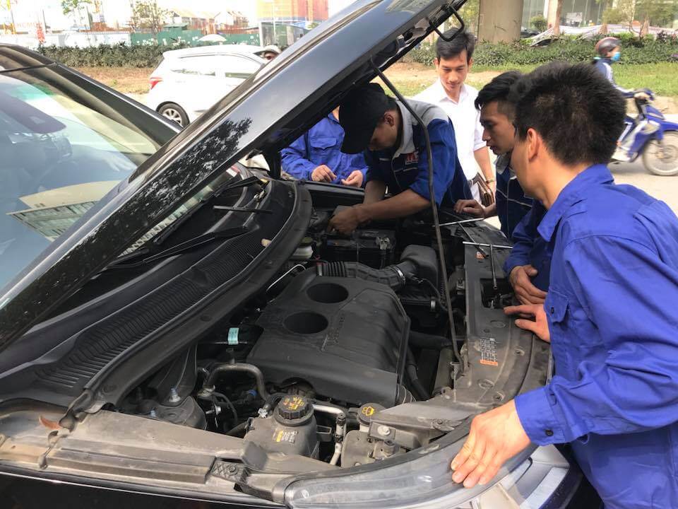 Quy trình dịch vụ thay bình ắc quy tận nơi