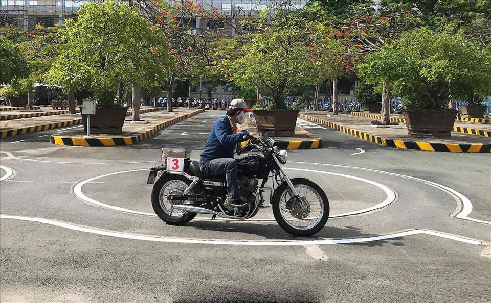Bằng lái xe hạng A2