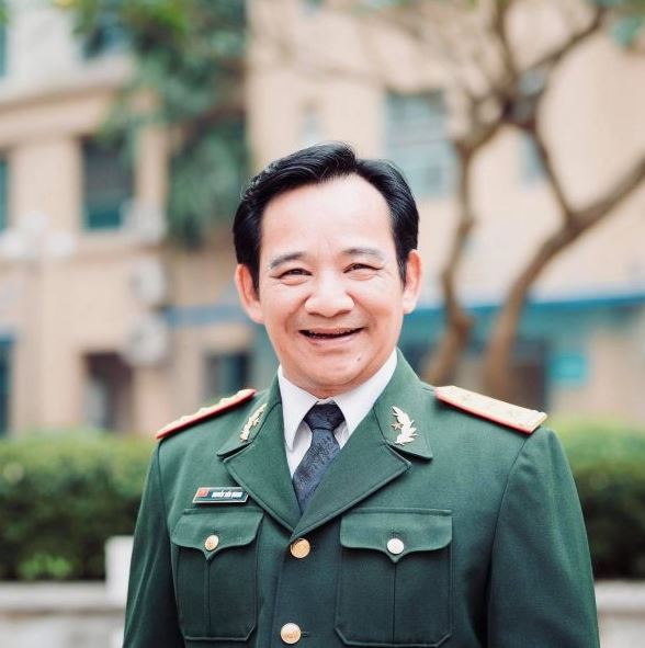 Quang Tèo là một trong những nghệ sĩ hài nổi tiếng với nhiều thành công nổi bật trong nghệ thuật