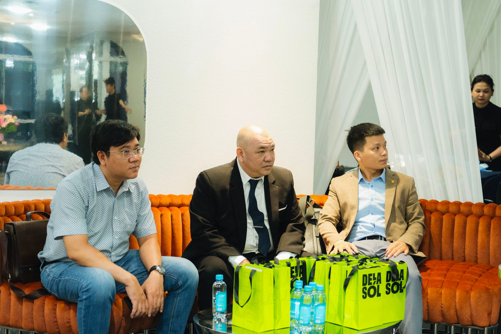 Đại diện Nhà tài trợ vàng