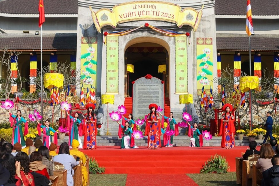 Một số nghi thức trong lễ hội