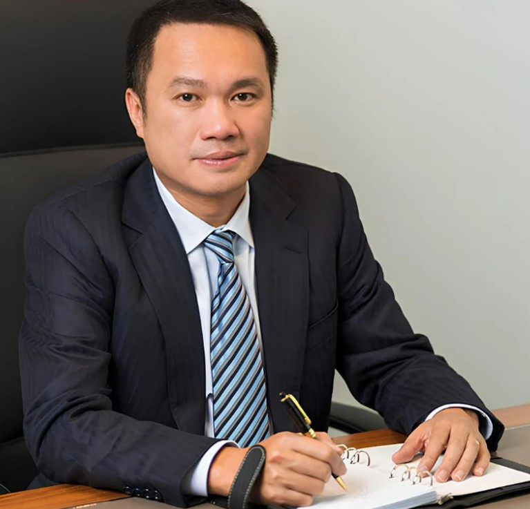 Tiểu sử Doanh nhân Hồ Hùng Anh