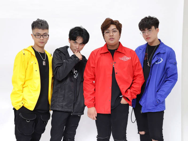 Những thành công của Youtuber Phong Cận TV