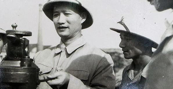Hoàng Văn Thái được phong quân hàm Đại tướng vào năm 1980