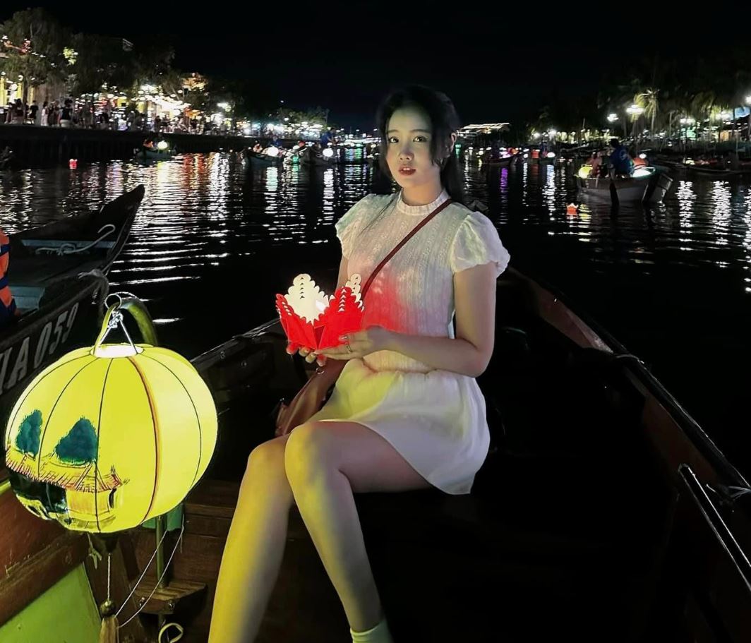 Tiểu sử Hoàng Anh Ốc từng có mối quan hệ tình cảm với cầu thủ Đoàn Văn Hậu