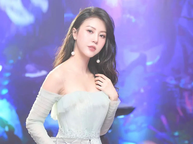 Ngọc Châm trở thành người tình màn ảnh với Mạnh Trường