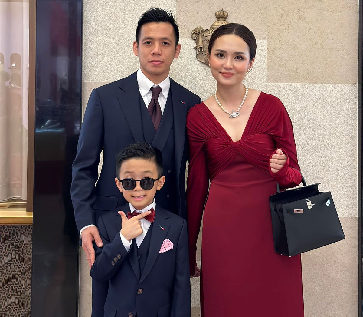 Huyền Mi - Văn Quyết: Yêu nhau yêu cả đường đi lối về