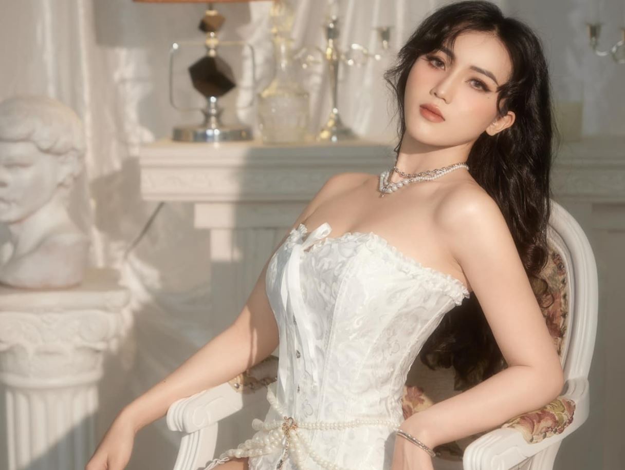 Tiểu sử Nguyễn Ngọc Bích từng có thời gian tự ti vì mang thân hình tròn trĩnh, mập mạp