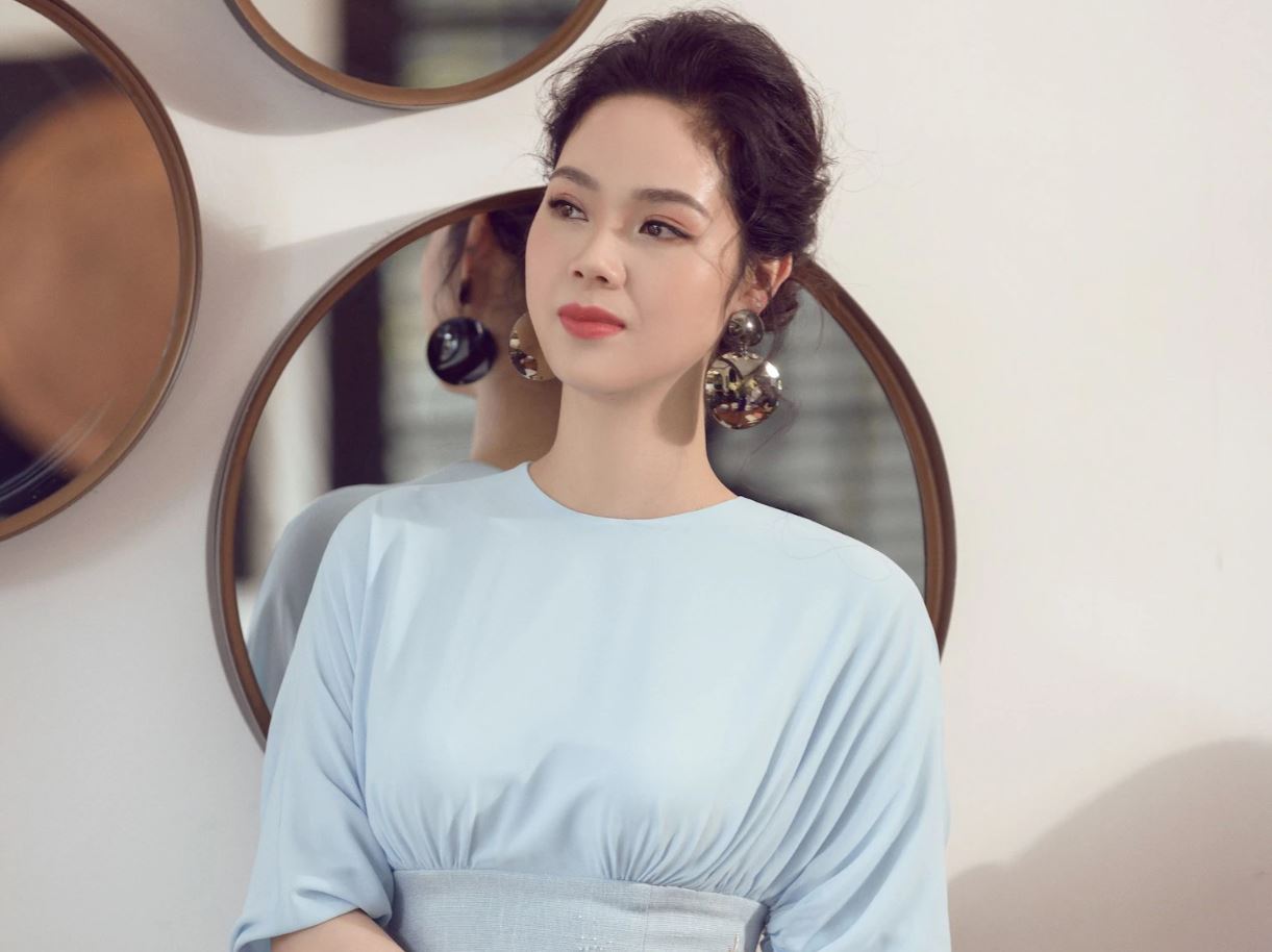 Tiểu sử Phạm Thị Mai Phương giành vương miện tại cuộc thi Hoa hậu Việt Nam năm 2002