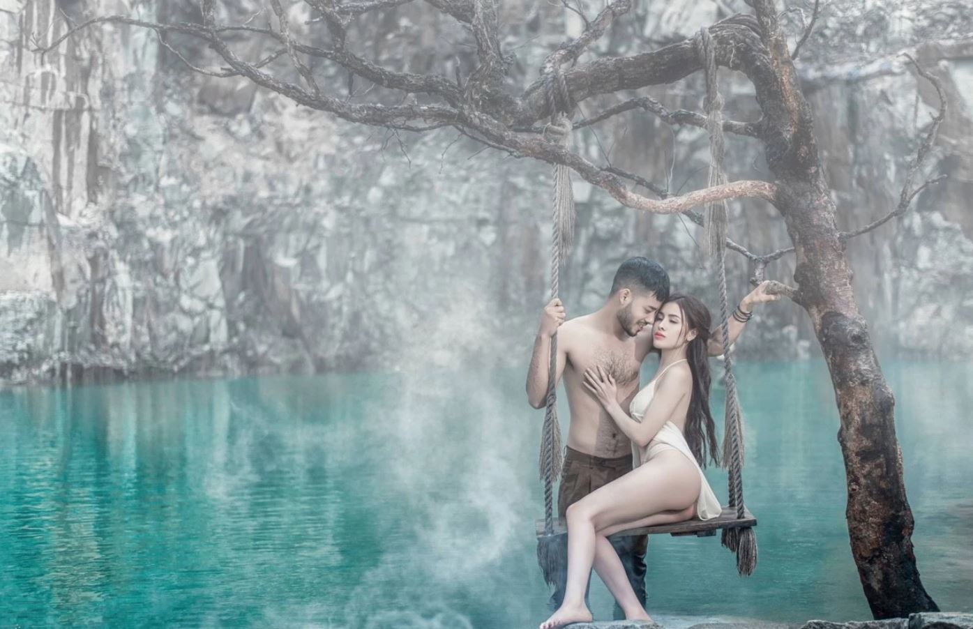 Tiểu sử Tư Dung từng có Scandal về bộ ảnh phản cảm tại Tuyệt tình Cốc ở Đà Lạt