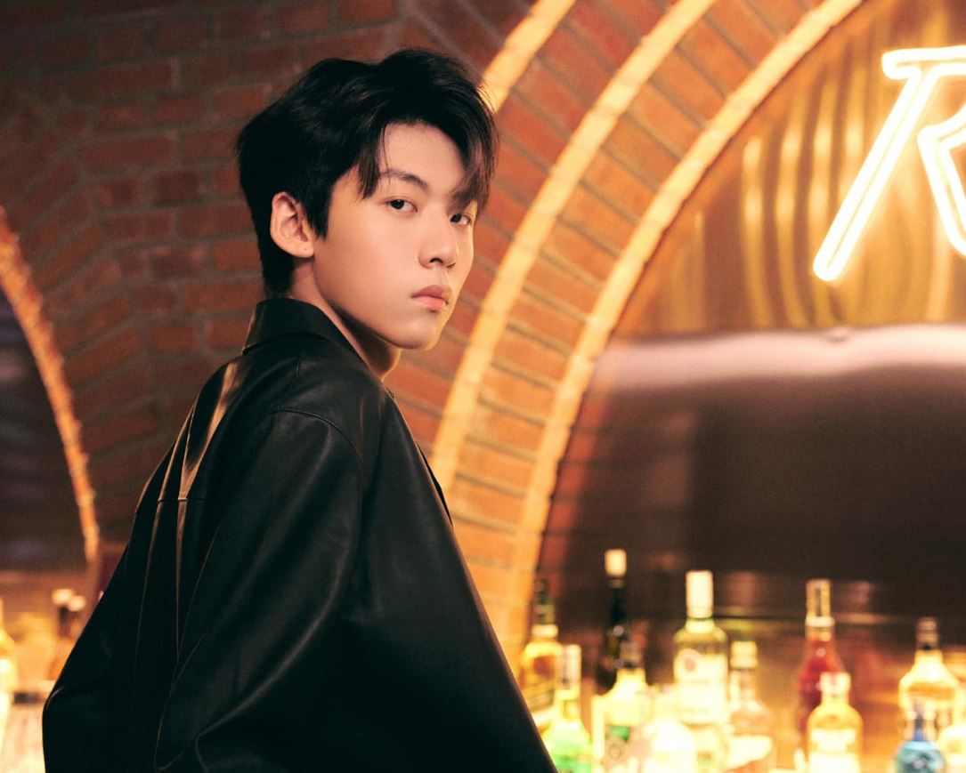 Tiểu sử Pang Bowen có tên phiên âm là Bàng Bắc Văn sinh năm 2004 mang quốc tịch Trung Quốc