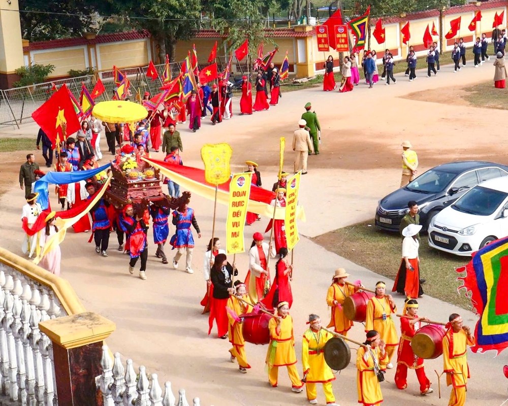 Các hoạt động văn hóa tại ngày hội diễn ra sôi nổi