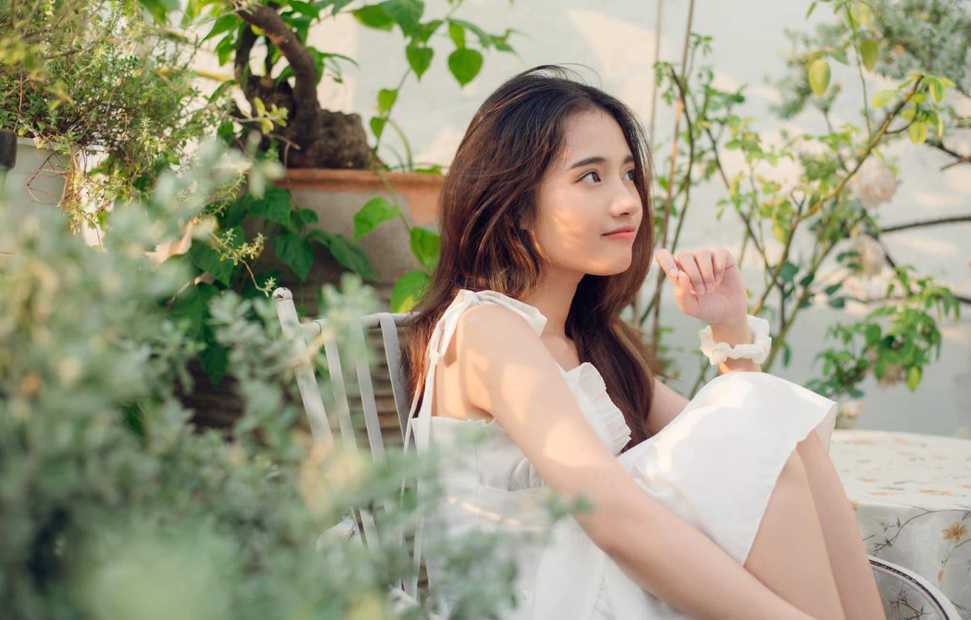 Tiểu sử Hường Lulii từng nổi tiếng như cồn sau khi cover "Trời giấu trời mang đi"