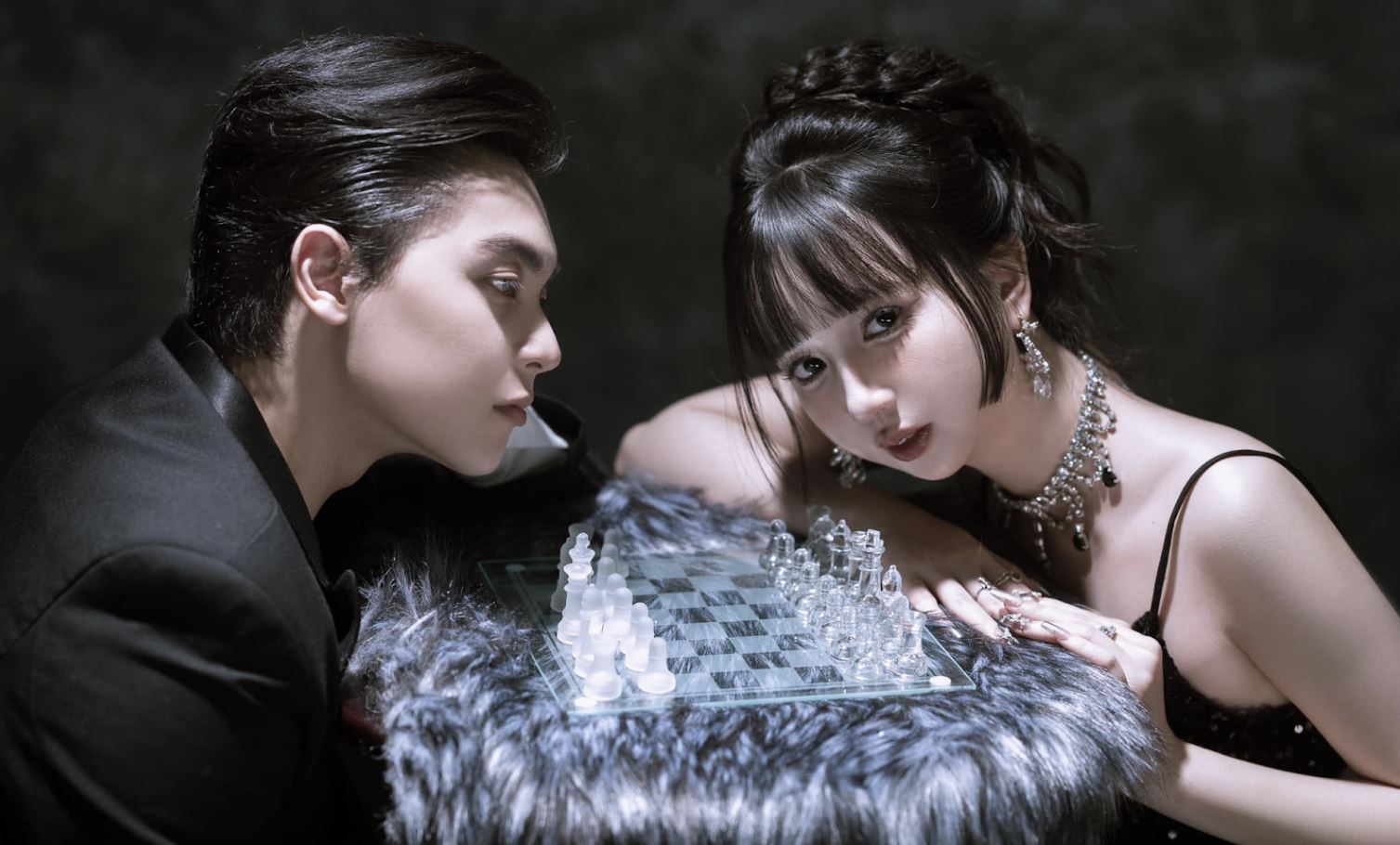 Tiểu sử Hà Thảo Linh từng theo học trường đại học Luật Hà Nội danh giá