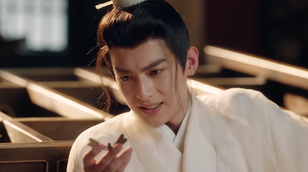 Tiểu sử Trần Hạc Nhất từng theo học tại Học Viện sư phạm Hàng Châu