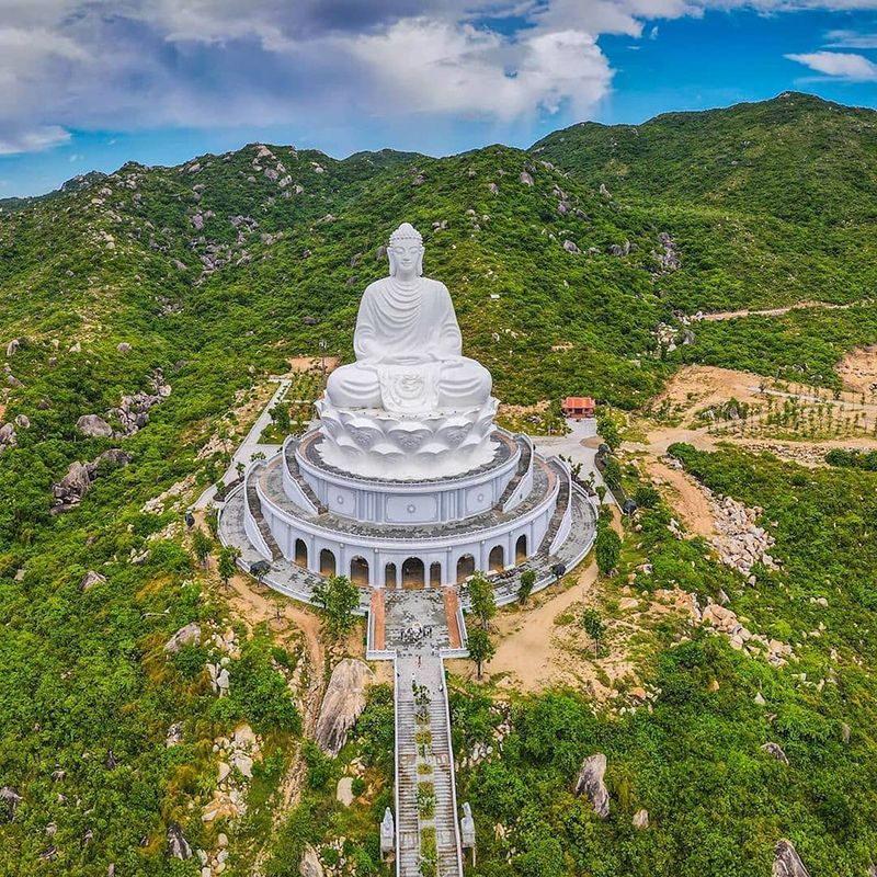 Chùa Ông Núi nơi có tượng phật lớn nhất Đông Nam Á cũng là nơi tổ chức sự kiện